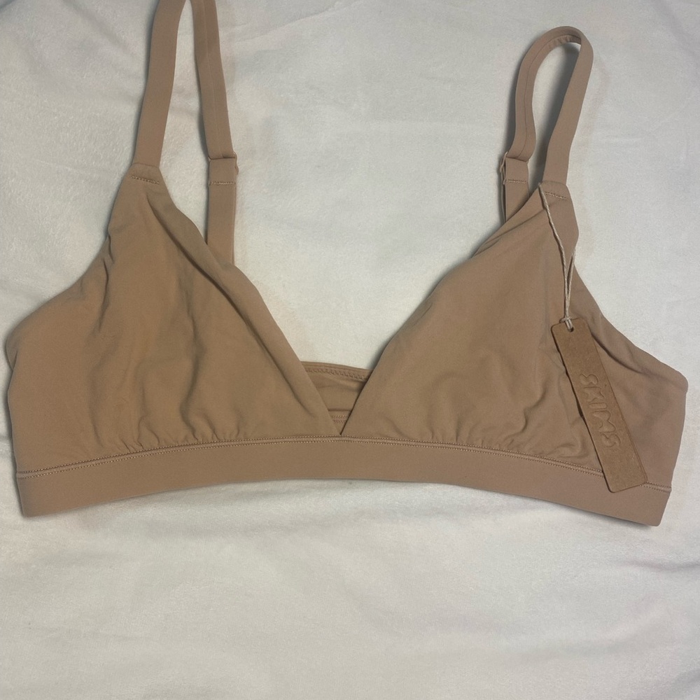 Skims fits everybody bralette